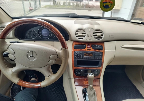 Mercedes-Benz CLK cena 38000 przebieg: 146000, rok produkcji 2004 z Warszawa małe 352